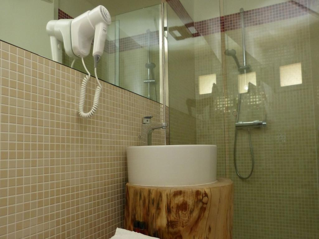 Fontana Rooms Lake Como Номер фото